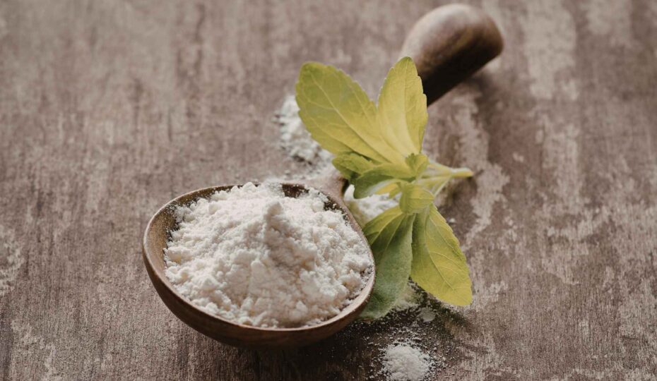 Flavoring Water Without Artificial Sweeteners